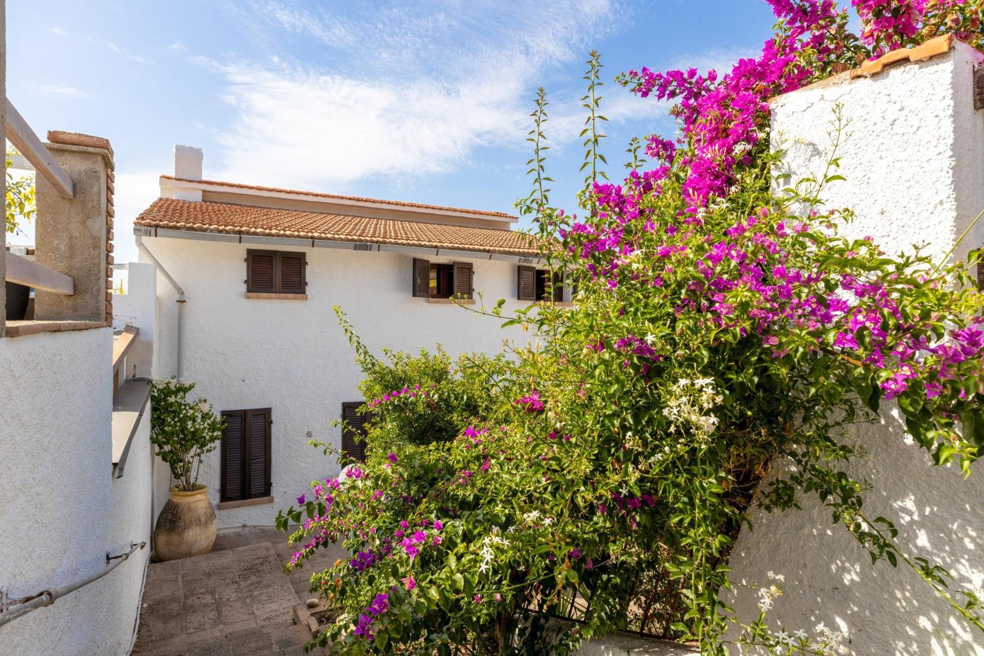 Casa Elena - Porto Alabe Ferienhaus *